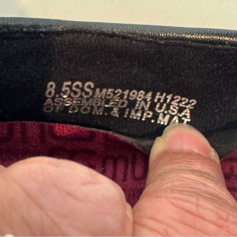 Munro Viv Chic; with panache black patten - Picture 7 of 10